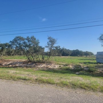 Oversized Corner Lot in Rockport