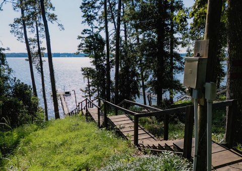 Waterfront Lot in Bonaparte Retreat