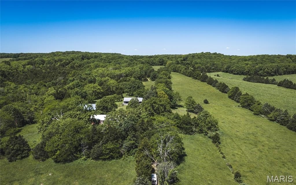 Missouri Farmhouse on 51 Acres