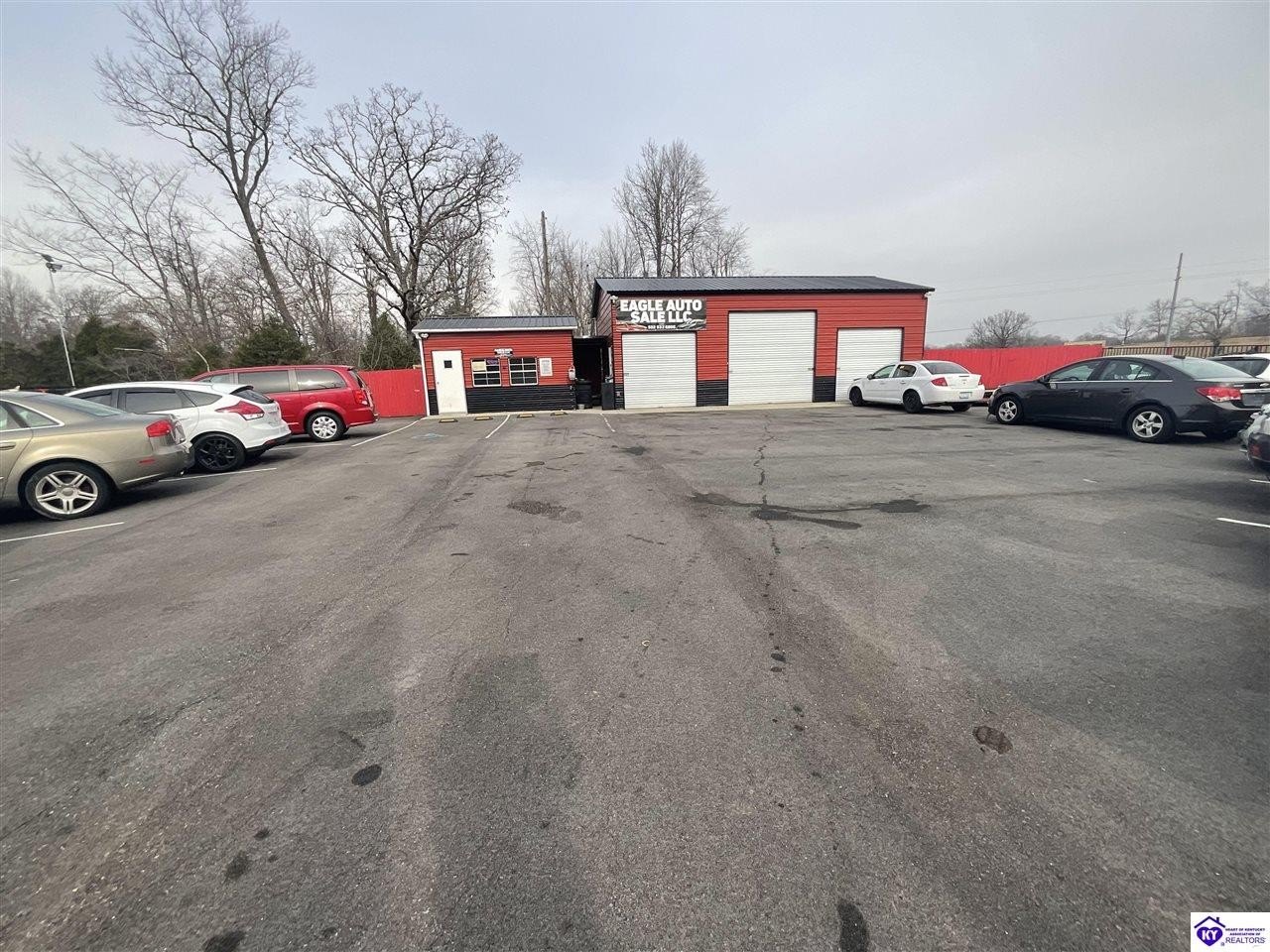 Brandenburg Commercial Property For Sale