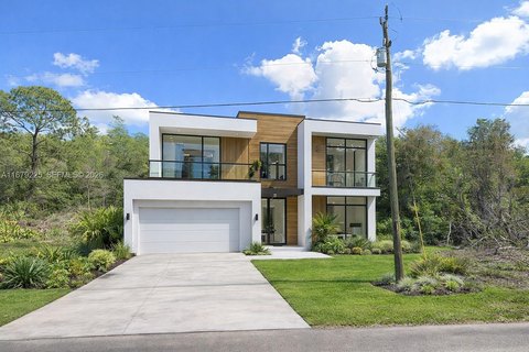 Residential Lot in Fort Myers