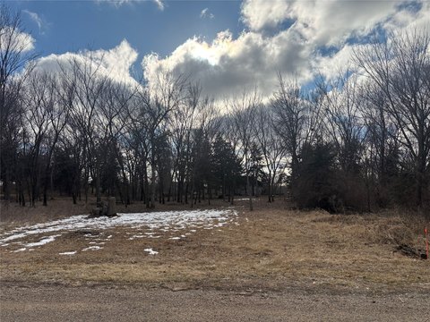 Buildable Lot Near Lake Panorama