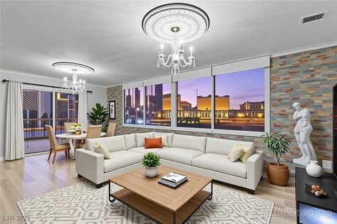 Las Vegas High-Rise Residence