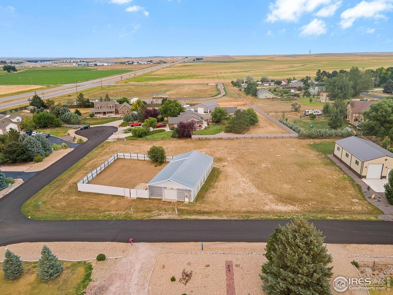 Undeveloped Lot with Storage Building