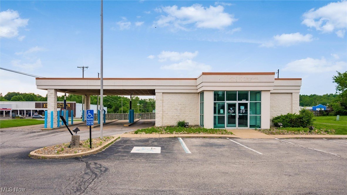 High-Visibility Commercial Building with Acreage