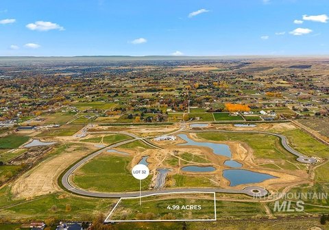Spacious Land in Rocking A Ranch