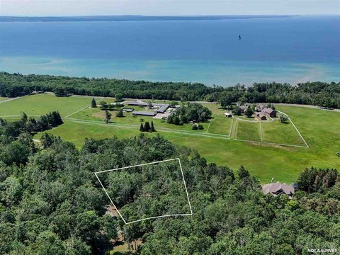 Corner Farm-View Home Lot