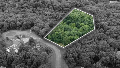 LAND - Warrensburg, MO