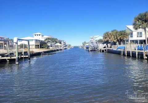Waterfront Lot in Navarre Beach