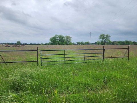 5-Acre Flat Pasture Land