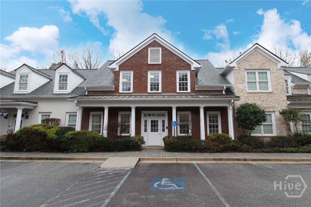 Turn-Key Executive Office Suites