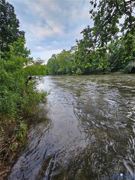 Riverfront Land in Fluvanna, VA