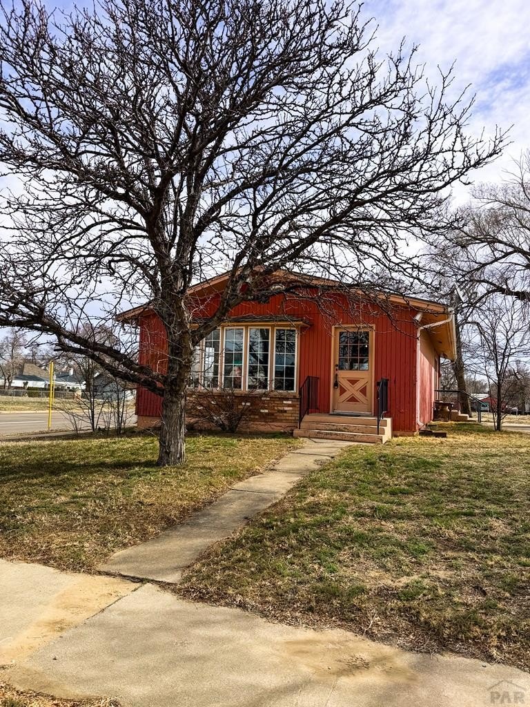 High-Visibility Corner Retail Space