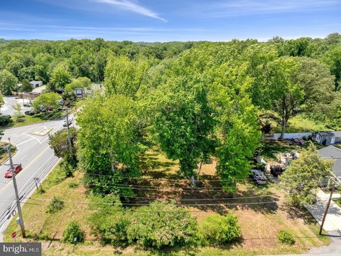 Land, EDGEWATER, MD