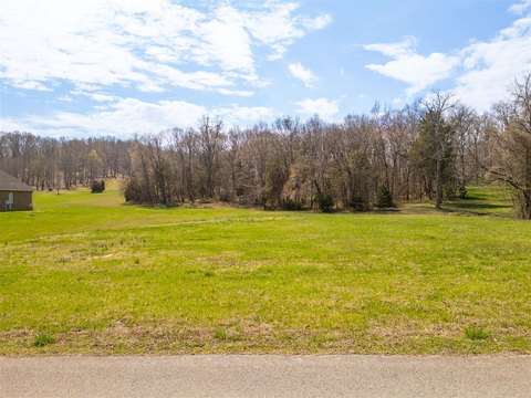 LAND - Russellville, KY