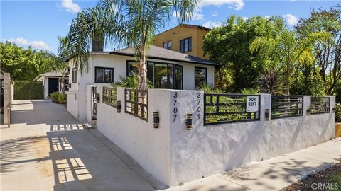 Duplex with Solar