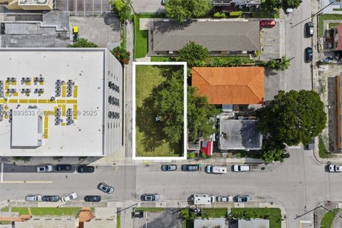 Prime Land in Miami