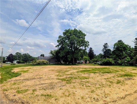 LAND - Massillon, OH