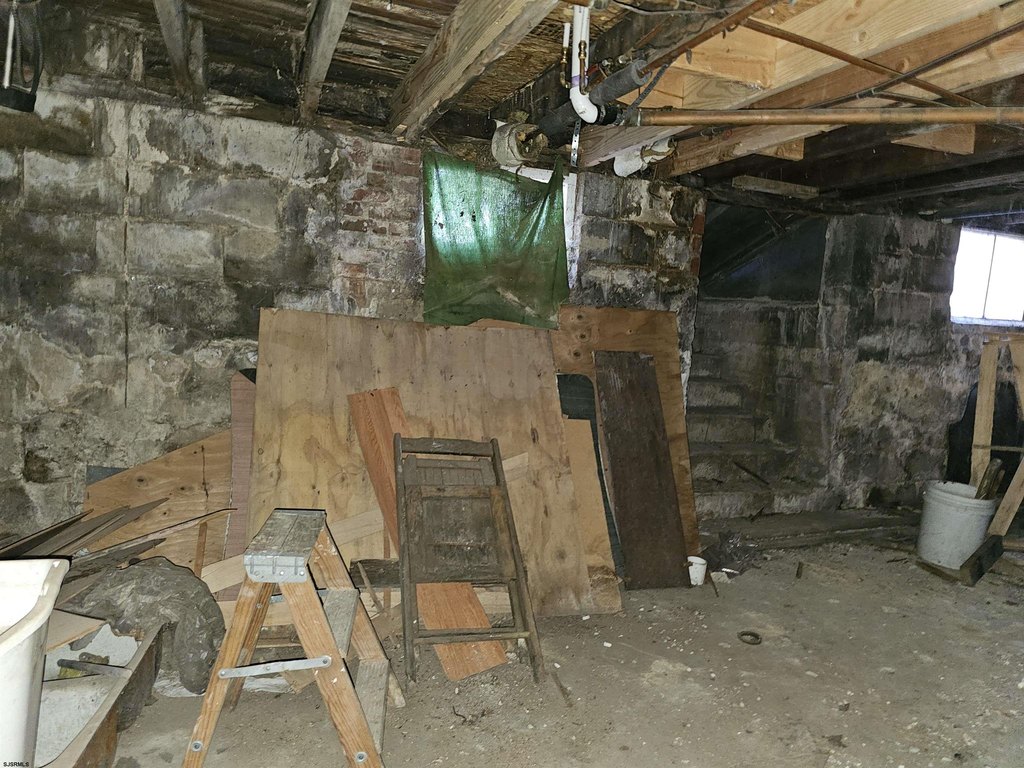 Picture 19