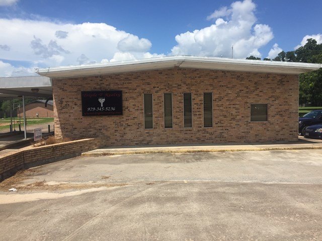 Sweeny TX Commercial Office Space