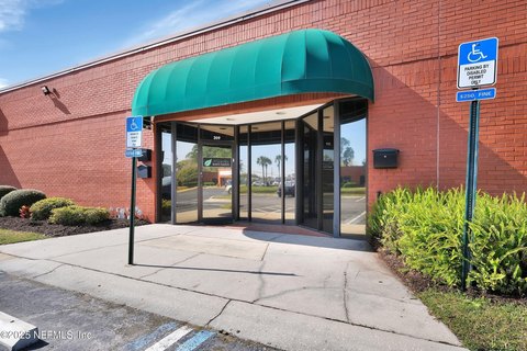 Jacksonville Office/Flex Space Available