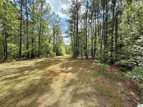 Hunting Land with Cabin Setup