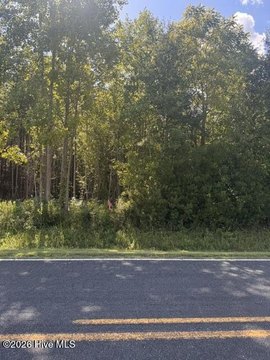 Land, Ernul, NC