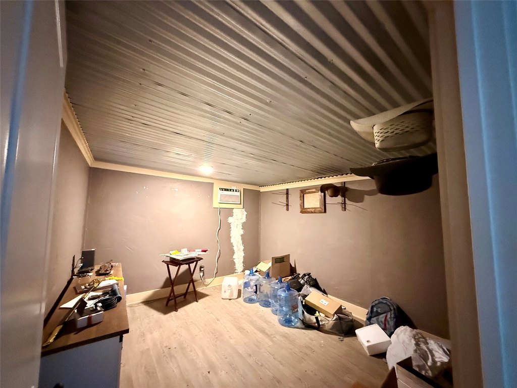 Picture 24