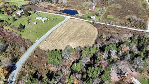 Land, Damascus, PA