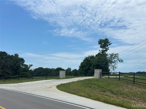 Land, Villa Ridge, MO