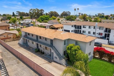 Multifamily Building for Sale