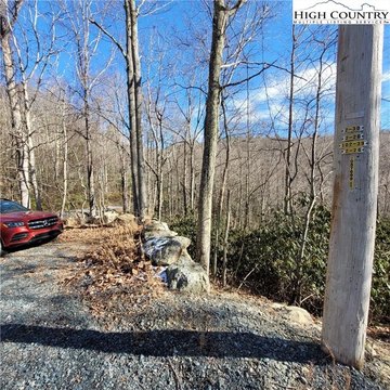 Beech Mountain Buildable Lot