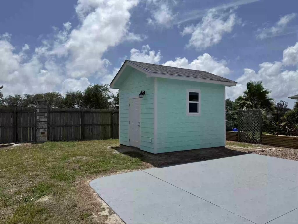 Picture 4