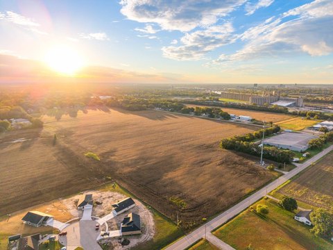 Land, Topeka, KS