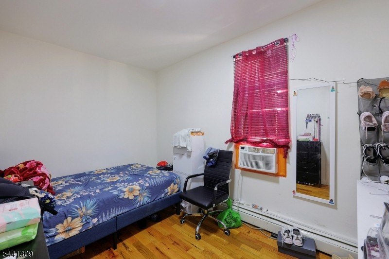 Picture 28