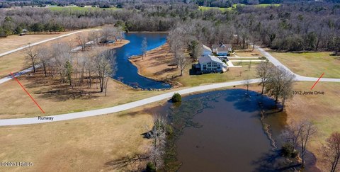Residential Lot in Gated Airpark