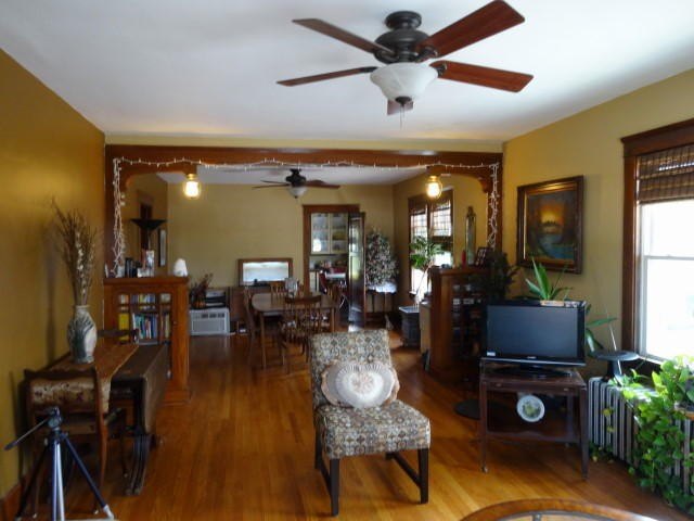 Picture 10