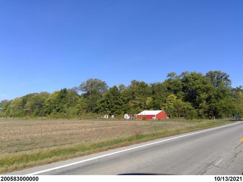 Land with Pole Building