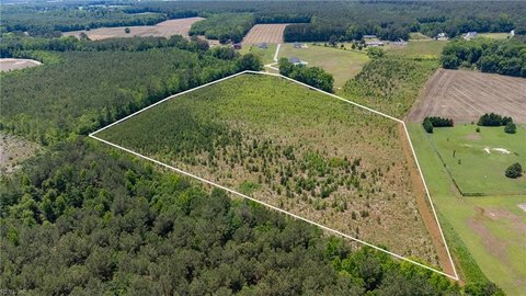 16-Acre Country Parcel in Suffolk