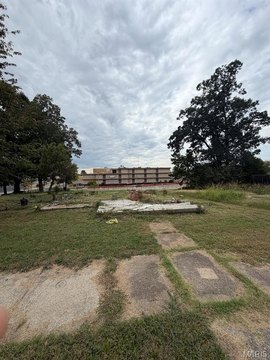 Land, Poplar Bluff, MO