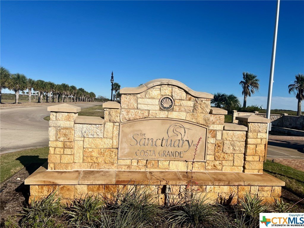 Waterfront Lot in Gated Community