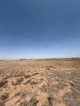 Land -40, Channing, TX