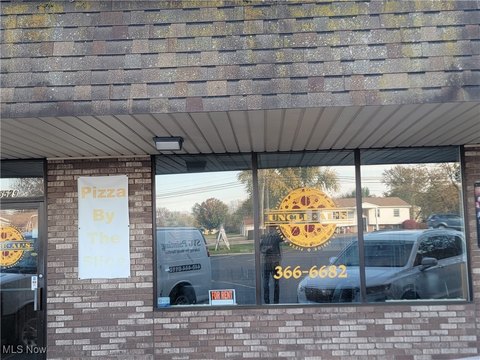 Retail Space on Chestnut Ridge