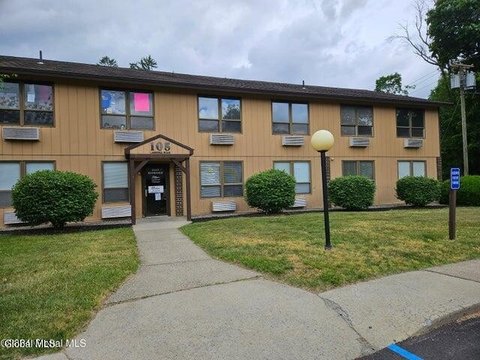 Burnt Hills Commercial Space Available