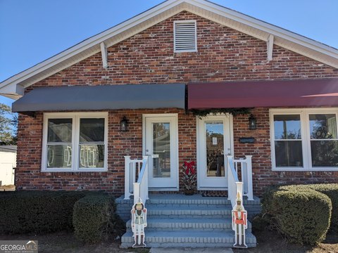 Remodeled Downtown Statesboro Commercial Space