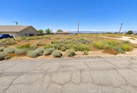 LAND - California City, CA