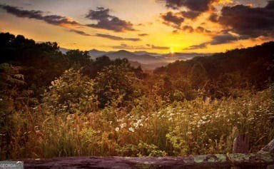 Secluded Land with Mountain Views
