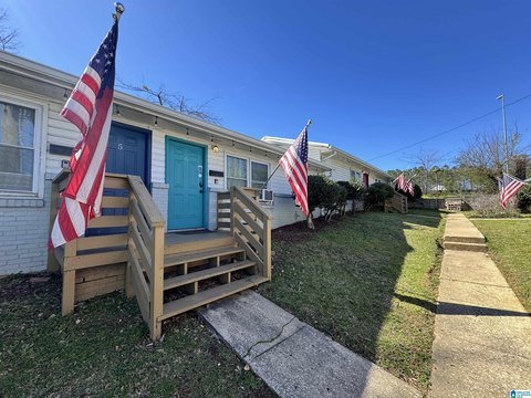 Renovated 7-Unit Multifamily Complex
