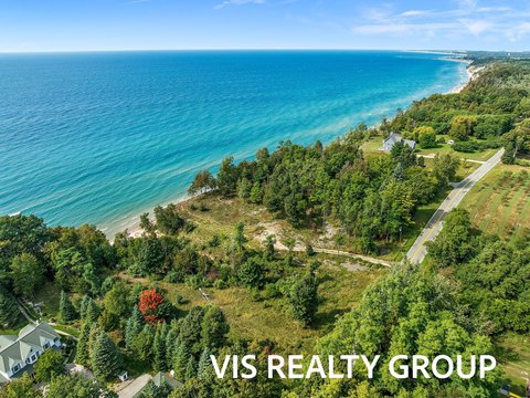 Land, Ludington, MI