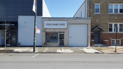 Versatile Commercial Space in Chicago